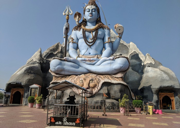 1738748593-guru-sai-prakesh-RvQpr47ckUE-unsplash (1).jpg